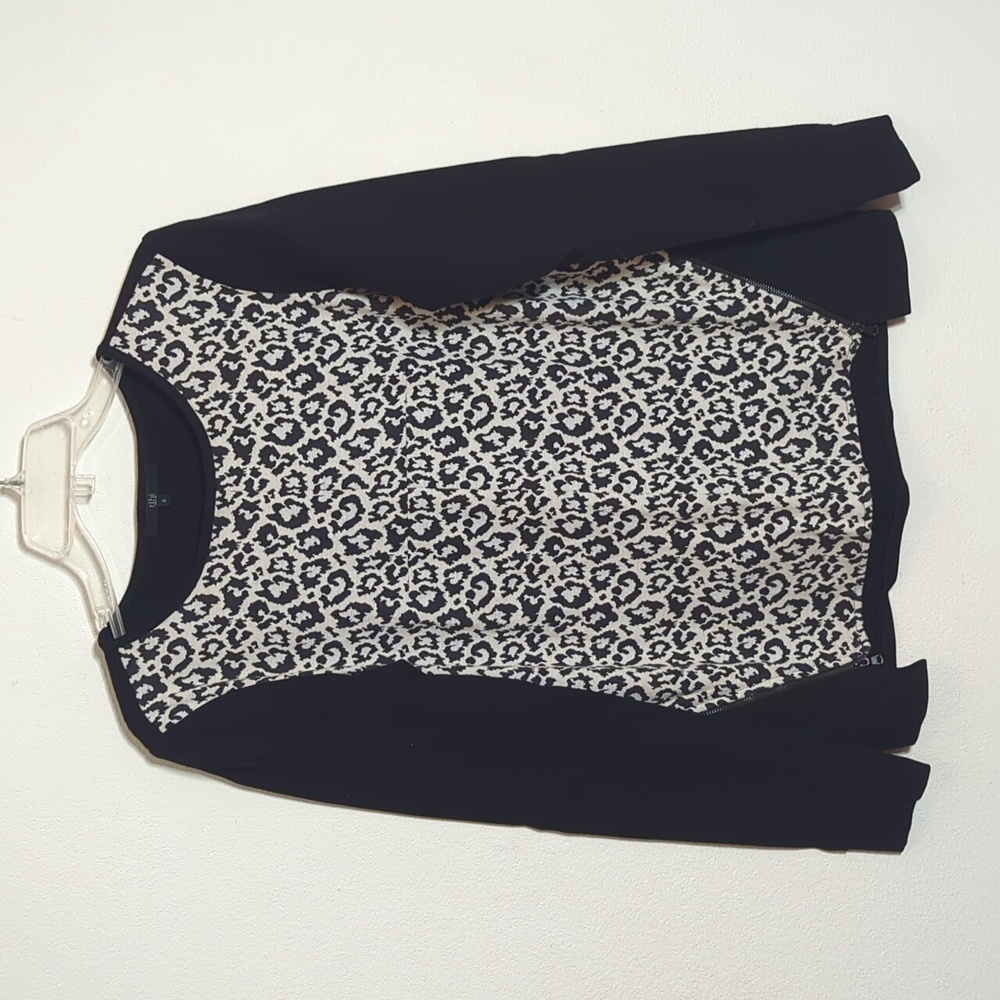 Tibi Women's Sweater Black White Leopard Print Zipper Accents Long Sleeve Size 6